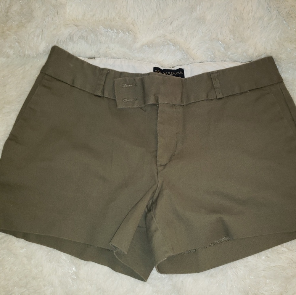 Banana Republic shorts size 6